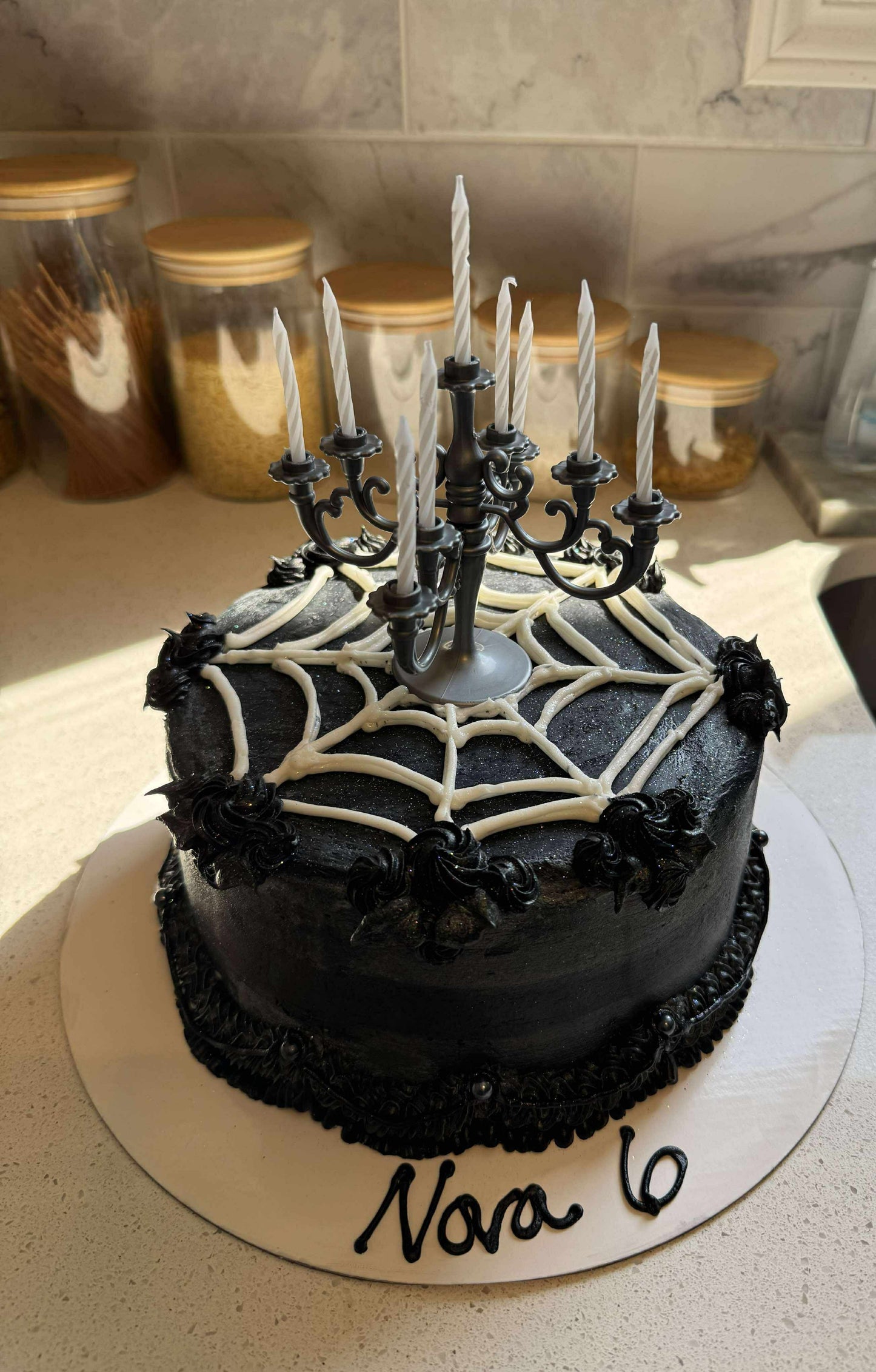 8" or 1/4 sheet Cake and Cupcakes Special Deposit